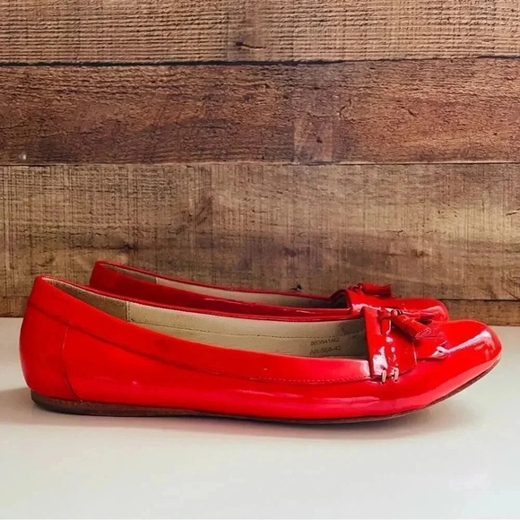 Boden Orange Patent Leather Loafer/Flats with Tassel - Picture 2 of 7